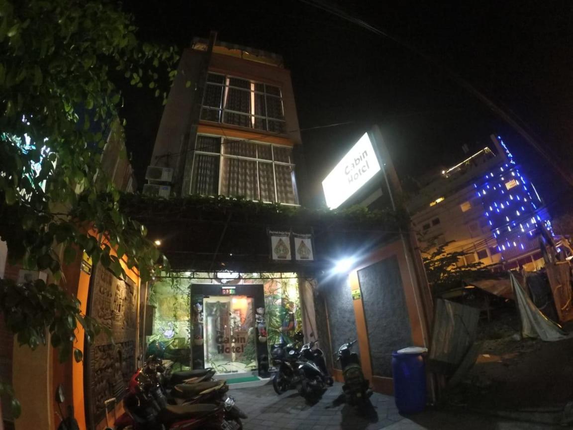 โรงแรมเดอะ เคบิน ยอกยาการ์ตา ภายนอก รูปภาพ